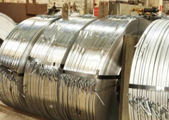 Harga yang bagus 201 Strip Baja Tahan Karat Cold Rolled untuk Engsel Permukaan Permukaan 0.38mm BA on line