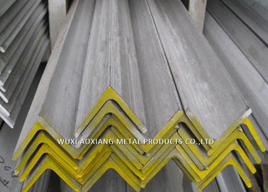 Harga yang bagus 300 Series Stainless Steel Equal Angle / Tidak Sama 304 316 40 * 40 50 * 50 on line