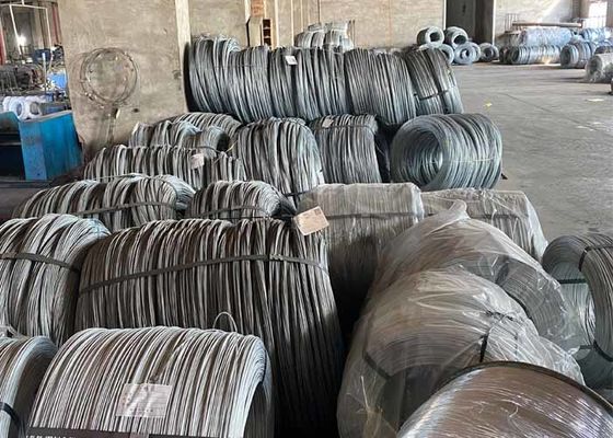 Harga yang bagus Kawat Baja Pegas Galvanis Karbon 40mm yang Dicelup Panas on line