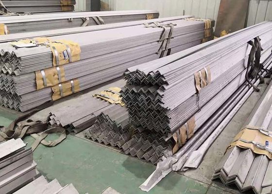 Harga yang bagus 201 304 321 316L SS Angle Bar Besi / Stainless Steel Sudut Sama on line