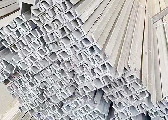 Harga yang bagus AISI 304 EN 1.4301 U Bar Profil Stainless Steel yang Diluruskan on line